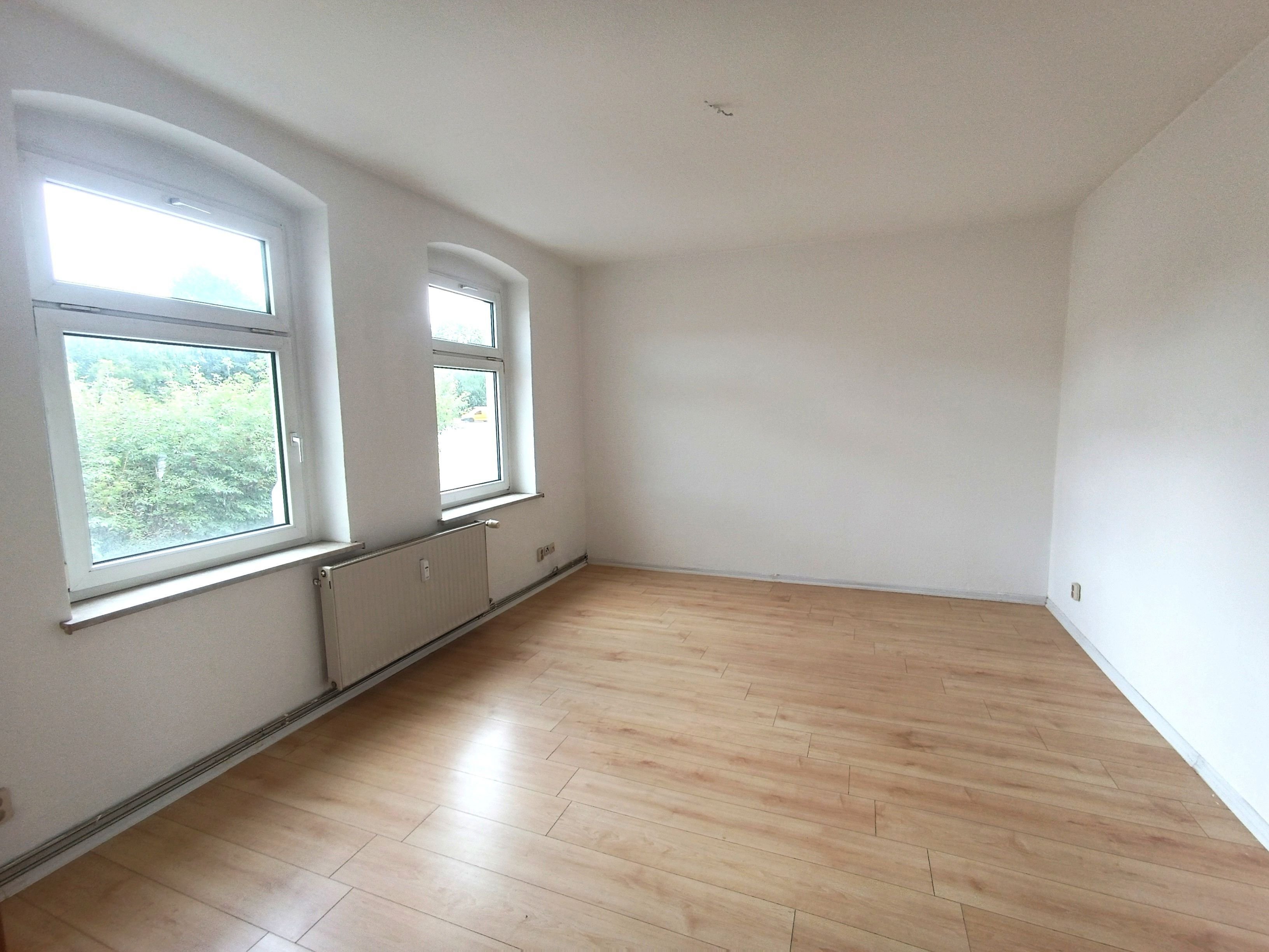 Wohnung zur Miete 350 € 2 Zimmer 50 m²<br/>Wohnfläche 1.<br/>Geschoss ab sofort<br/>Verfügbarkeit Eisleber Straße 2 Alt Lemsdorf Magdeburg 39112