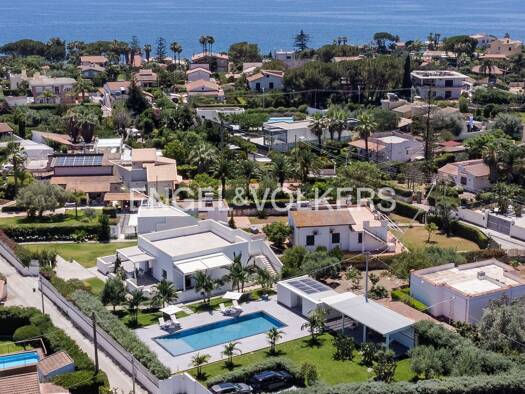Villa zum Kauf 870.000 € 204 m² Grundstück Fontane Bianche 96100