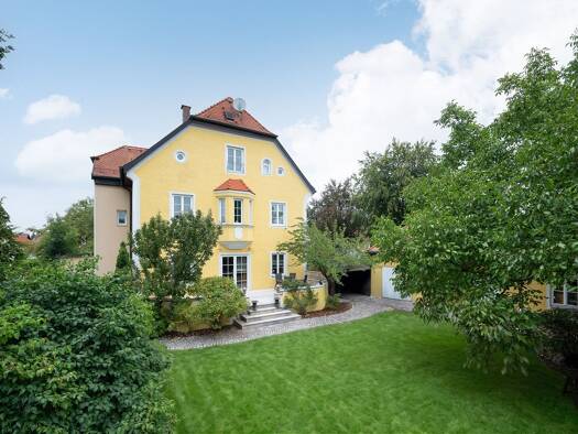 Villa zum Kauf 1.590.000 € 10 Zimmer 335 m² 1.360 m² Grundstück Schwaig Oberding 85445