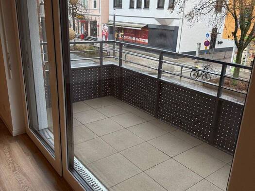 Wohnung zur Miete 960 € 2 Zimmer 66 m² 1. Geschoss frei ab sofort Solinger Str. 44 Immigrath Langenfeld (Rheinland) 40764