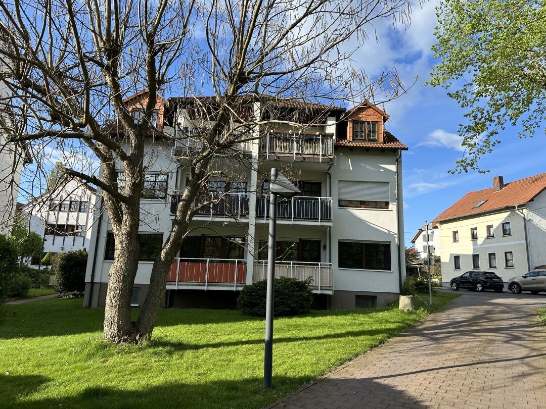 Wohnung zum Kauf 82.900 € 2 Zimmer 61 m²<br/>Wohnfläche 1.<br/>Geschoss Stockhausen Eisenach 99817