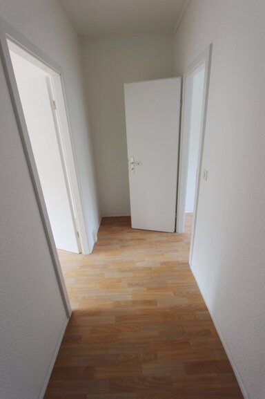 Wohnung zur Miete 265 € 2 Zimmer 46,7 m² EG frei ab 01.12.2024 Ahornstraße 35 Südost Altenburg 04600