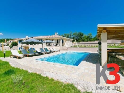Haus zum Kauf 570.000 € 5 Zimmer 215 m² Sveta Nedelja 52231