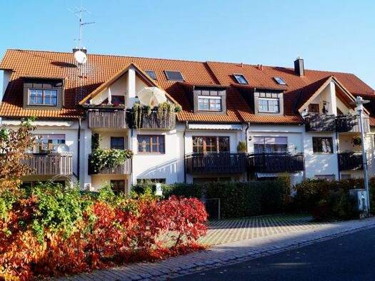 Wohnung zum Kauf 115.000 € 1 Zimmer 36 m² Roßtal 90574