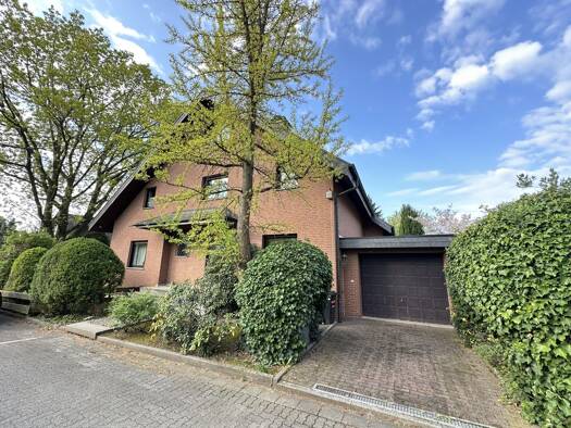 Einfamilienhaus zum Kauf 795.000 € 8 Zimmer 251 m² 480 m² Grundstück frei ab 01.12.2026 Kriftel 65830