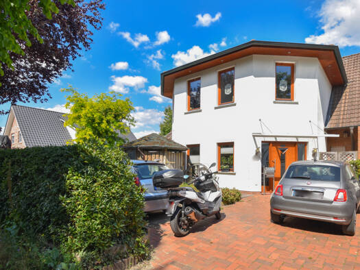 Mehrfamilienhaus zum Kauf 299.000 € 6 Zimmer 180 m² 678 m² Grundstück Cloppenburg / Emstekerfeld 49661