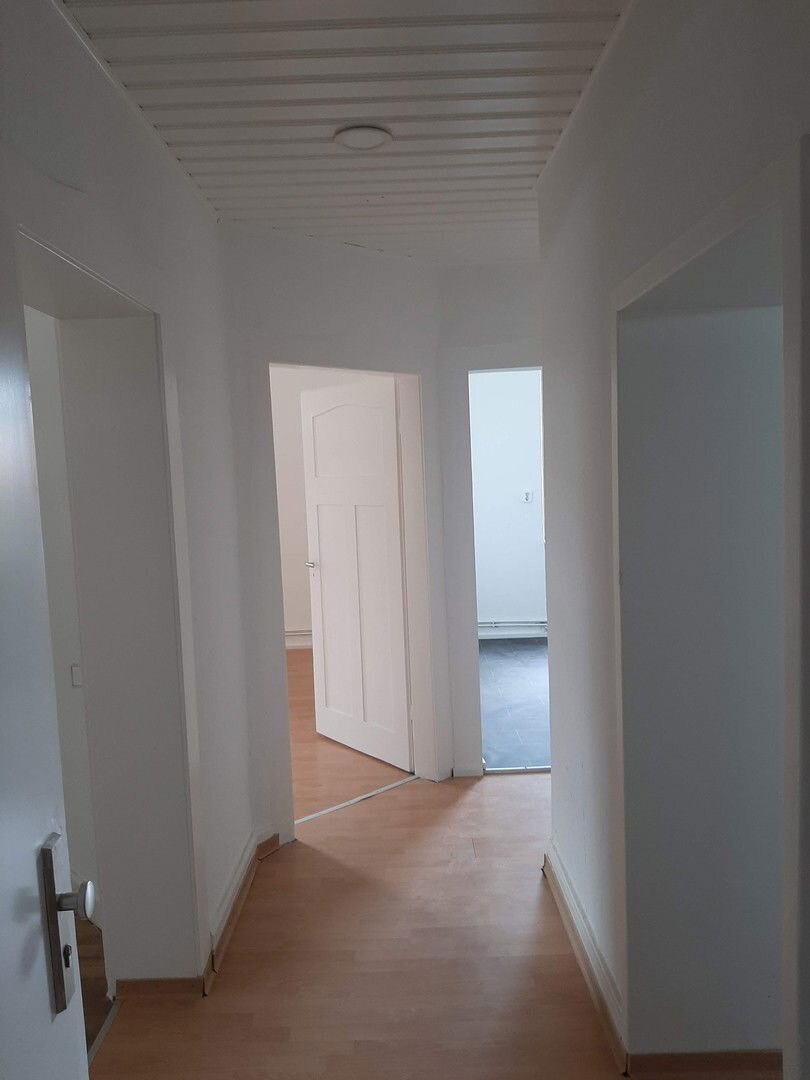 Wohnung zur Miete 750 € 3 Zimmer 70 m²<br/>Wohnfläche 1.<br/>Geschoss 01.12.2024<br/>Verfügbarkeit Kyffhäuserstraße 11 Innenstadt - Süd 1 Worms 67547