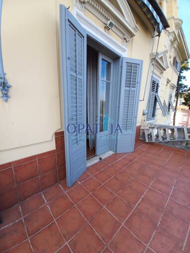 Wohnung zur Miete 1.800 € 4 Zimmer 151 m² Opatija center