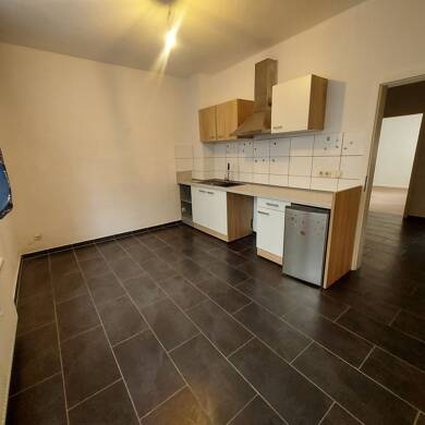 Wohnung zur Miete 387 € 2 Zimmer EG frei ab sofort Hochfeld Duisburg 47053