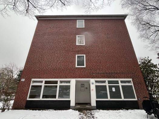 Laden zur Miete 18 € 2 Zimmer 47,4 m² Verkaufsfläche Poßmoorweg 46 Winterhude Hamburg 22301