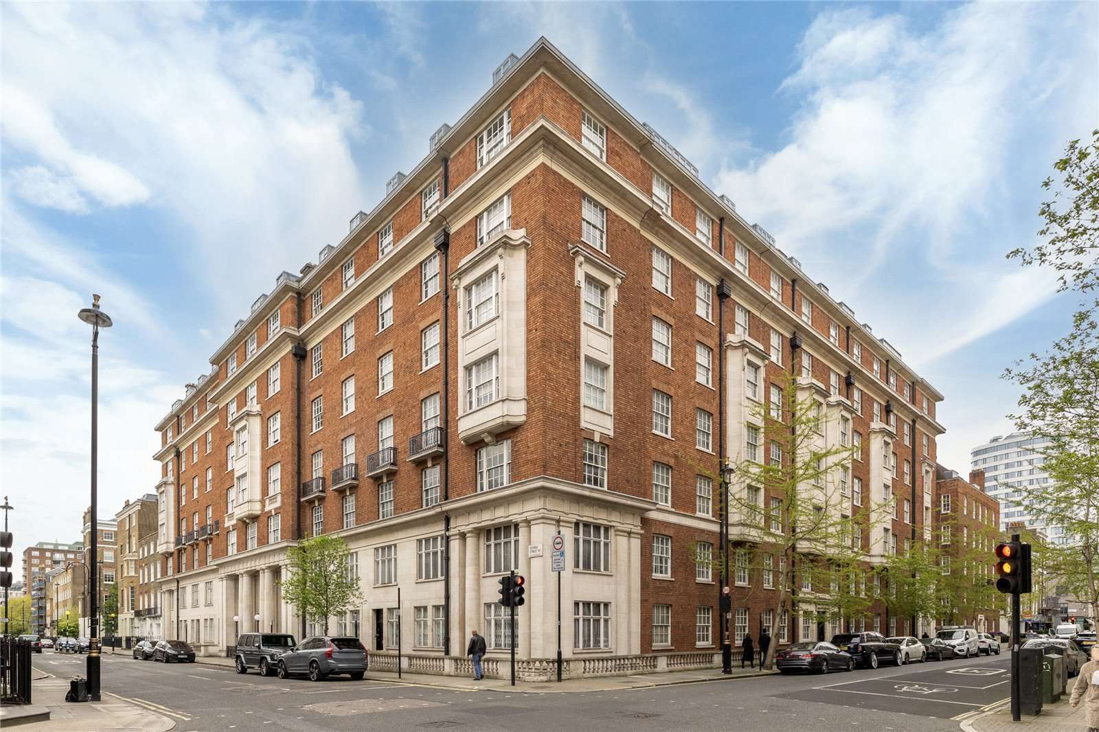 Wohnung zum Kauf provisionsfrei 4.647.175 € 4 Zimmer 213,4 m²<br/>Wohnfläche City of Westminster W1H 7HA