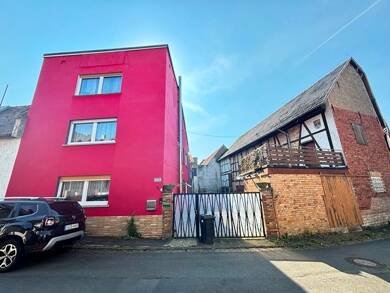 Einfamilienhaus zum Kauf 199.900 € 7 Zimmer 214 m² 398 m² Grundstück Am Weiher 2 Birklar Lich 35423