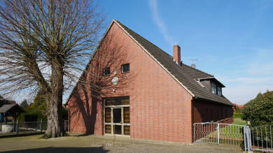 Einfamilienhaus zum Kauf 7 Zimmer 273 m² 2.610 m² Grundstück Drebber 49457