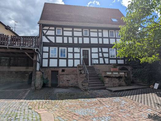 Maisonette zur Miete 1.255 € 6 Zimmer 147 m² Geschoss 1/3 frei ab sofort Eidengesäß Linsengericht 63589