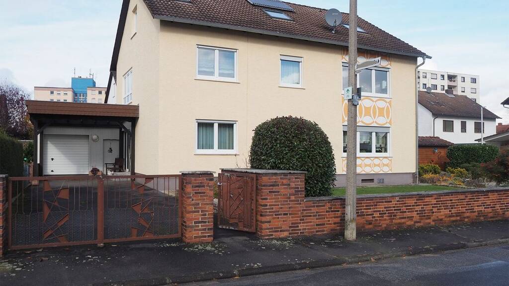 Haus zum Kauf 698.000 € 9 Zimmer 283 m² 634 m² Grundstück Ringheim Großostheim 63762