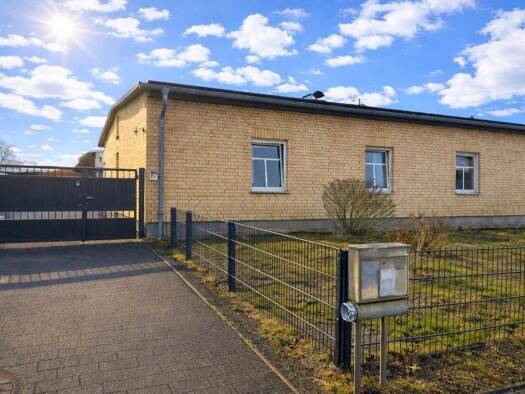 Haus zur Miete 836 € 4 Zimmer 88 m² Niegripper Ch. Siedlung 27 Burg 39288