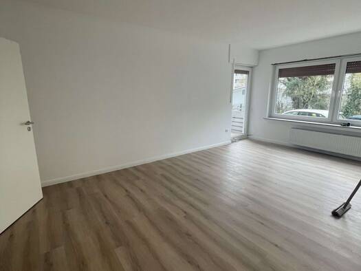 Wohnung zur Miete 750 € 3 Zimmer 80 m² Geschoss EG/3 frei ab sofort Renntormauer 8 Innenstadt Herford 32052