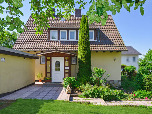 Einfamilienhaus zum Kauf 345.000 € 5 Zimmer 109 m² 834 m² Grundstück Kassel / Wolfsanger 34125