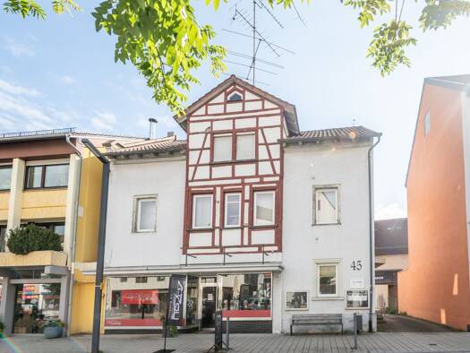 Stadthaus zum Kauf 299.000 € 11 Zimmer 91,9 m² 581 m² Grundstück Mengen Mengen 88512