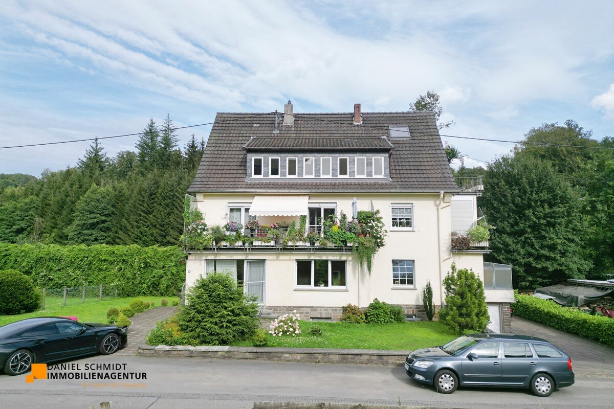 Mehrfamilienhaus zum Kauf 419.000 € 10 Zimmer 269,5 m²<br/>Wohnfläche 1.174 m²<br/>Grundstück Rospe Gummersbach / Rospe 51643