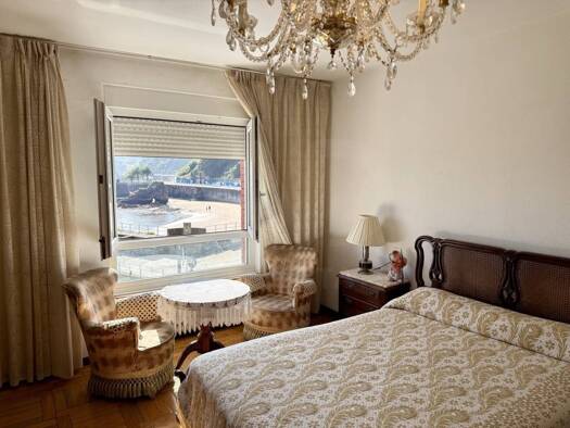 Wohnung zum Kauf 395.000 € 4 Zimmer 149 m² 2. Geschoss Carreño 33430