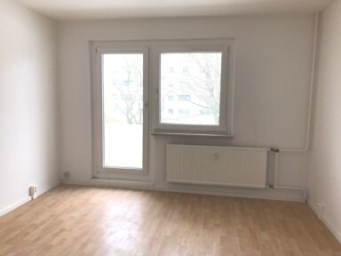 Wohnung zur Miete 280,30 € 3 Zimmer 56,1 m² 2. Geschoss frei ab sofort Schulstr. 6 Thurm Mülsen 08132