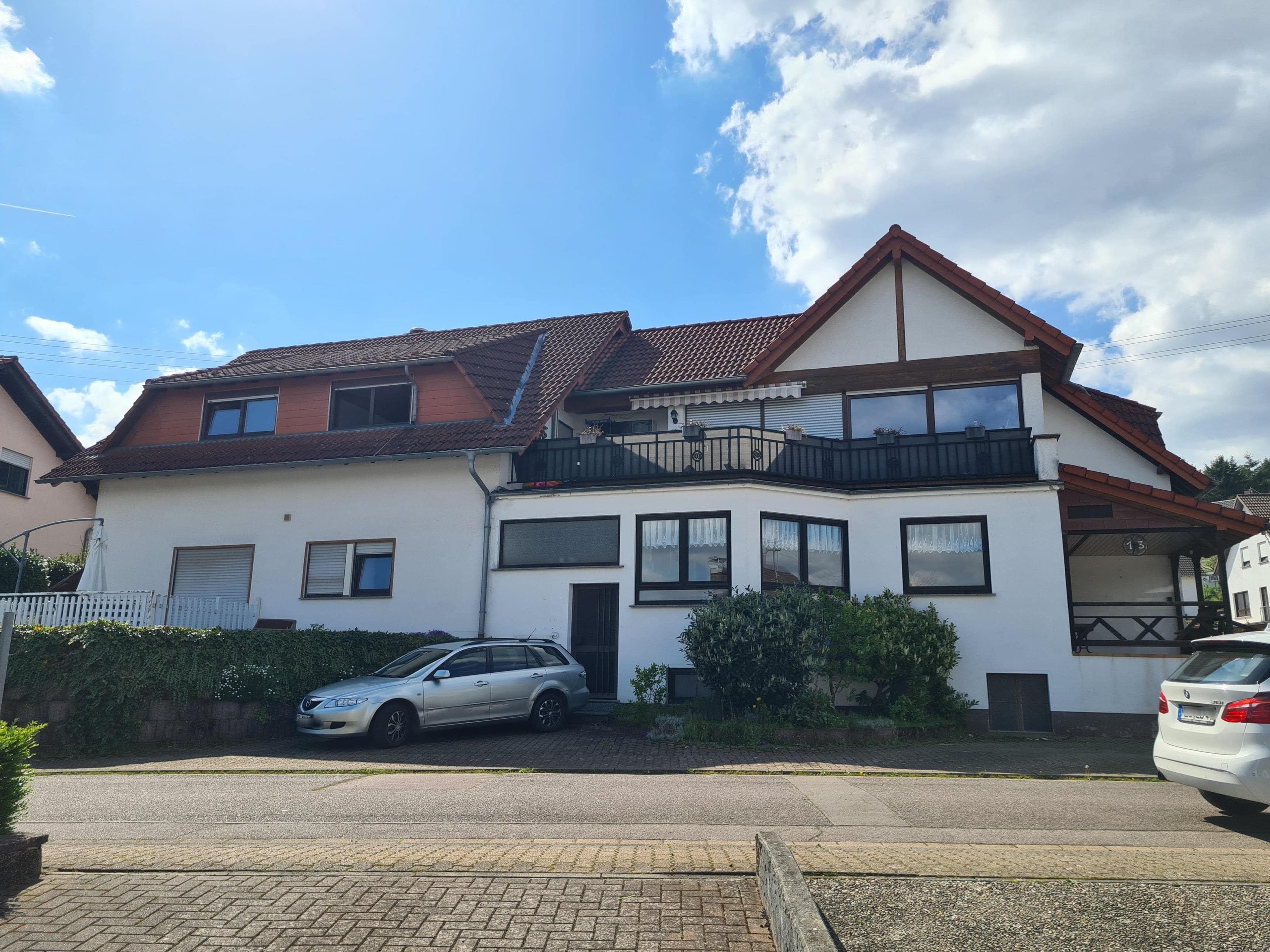 Mehrfamilienhaus zum Kauf 335.000 € 10 Zimmer 147,7 m²<br/>Wohnfläche 945 m²<br/>Grundstück Schwemlingen Merzig 66663