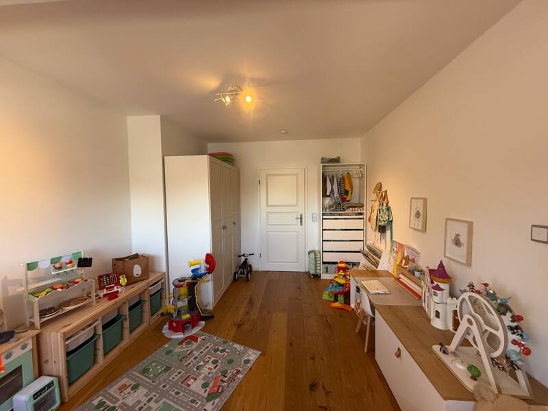 Property thumbnail 10