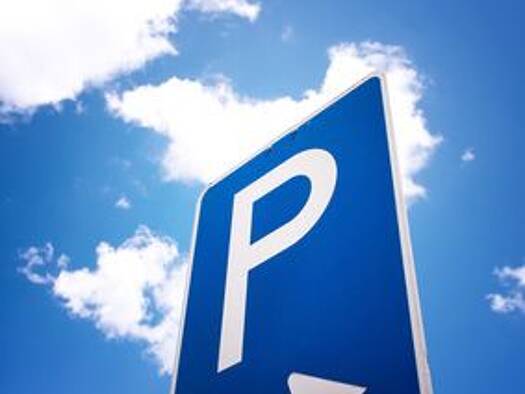 Tiefgaragenstellplatz zur Miete 40 € Laubegast Ortsamtsbereich Leuben 01279
