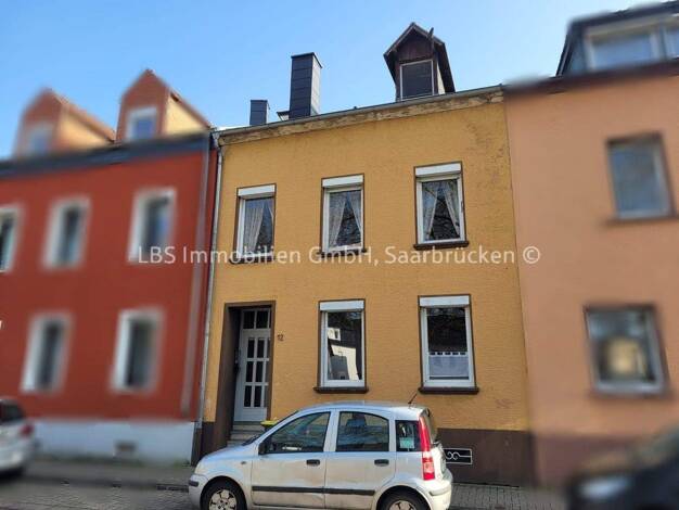 Reihenmittelhaus zum Kauf 74.000 € 7 Zimmer 140 m² 153 m² Grundstück frei ab 01.04.2026 Merzig 66663