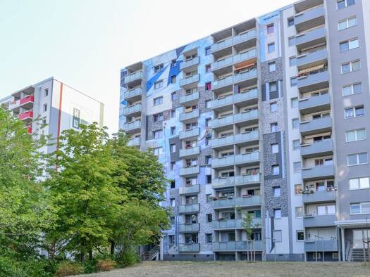 Wohnung zur Miete 410 € 3 Zimmer 57,6 m² 6. Geschoss Voßstraße 6 Innenstadt Halle 06110