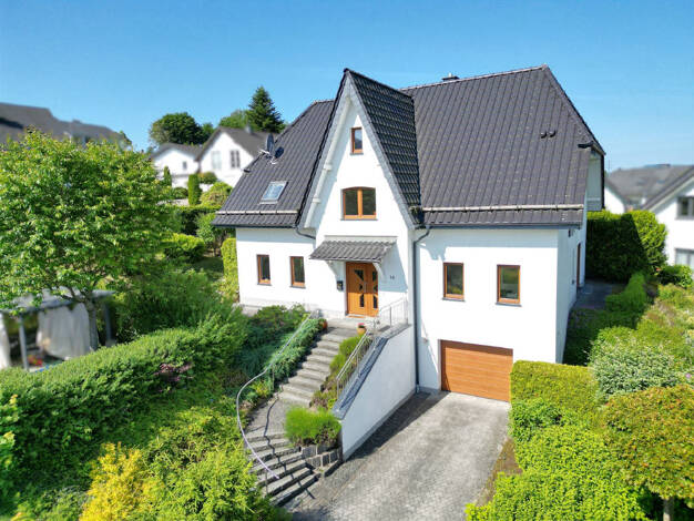 Einfamilienhaus zum Kauf 580.000 € 6 Zimmer 243 m² 1.181 m² Grundstück frei ab 01.01.2026 Schmallenberg Schmallenberg 57392
