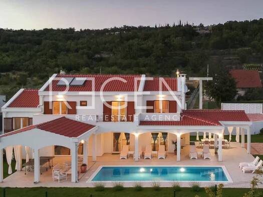 Villa zum Kauf 1.280.000 € 5 Zimmer 2 m² Šestanovac 21250
