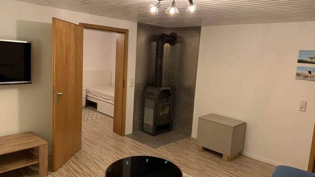 Wohnung zur Miete Wohnen auf Zeit 1.400 € 2 Zimmer 52 m² frei ab sofort Weingarten (Baden) 76356