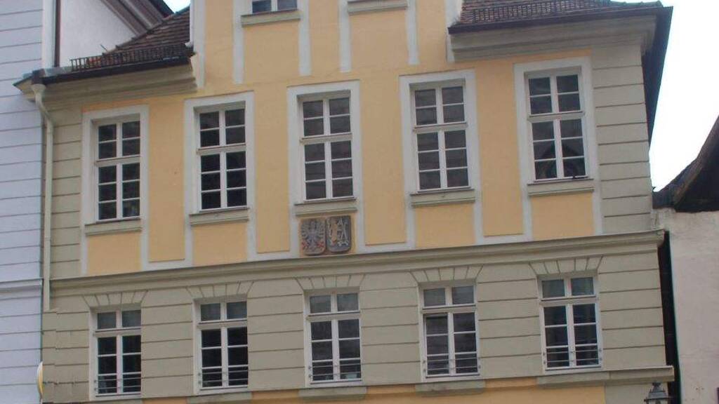 Laden zum Kauf 6 Zimmer 278,5 m² Verkaufsfläche Ansbach 91522