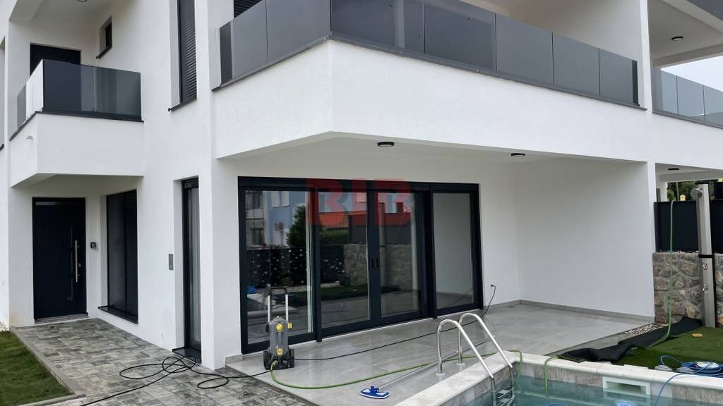 Haus zum Kauf 620.000 € 3 Zimmer 200 m² Malinska-Dubasnica