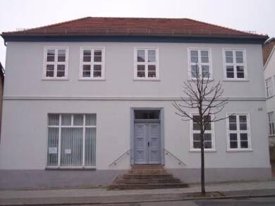 Wohnung zur Miete 470 € 2 Zimmer 62,9 m² 1. Geschoss frei ab 01.09.2025 Zierker StraÃe 62 Neustrelitz Neustrelitz 17235