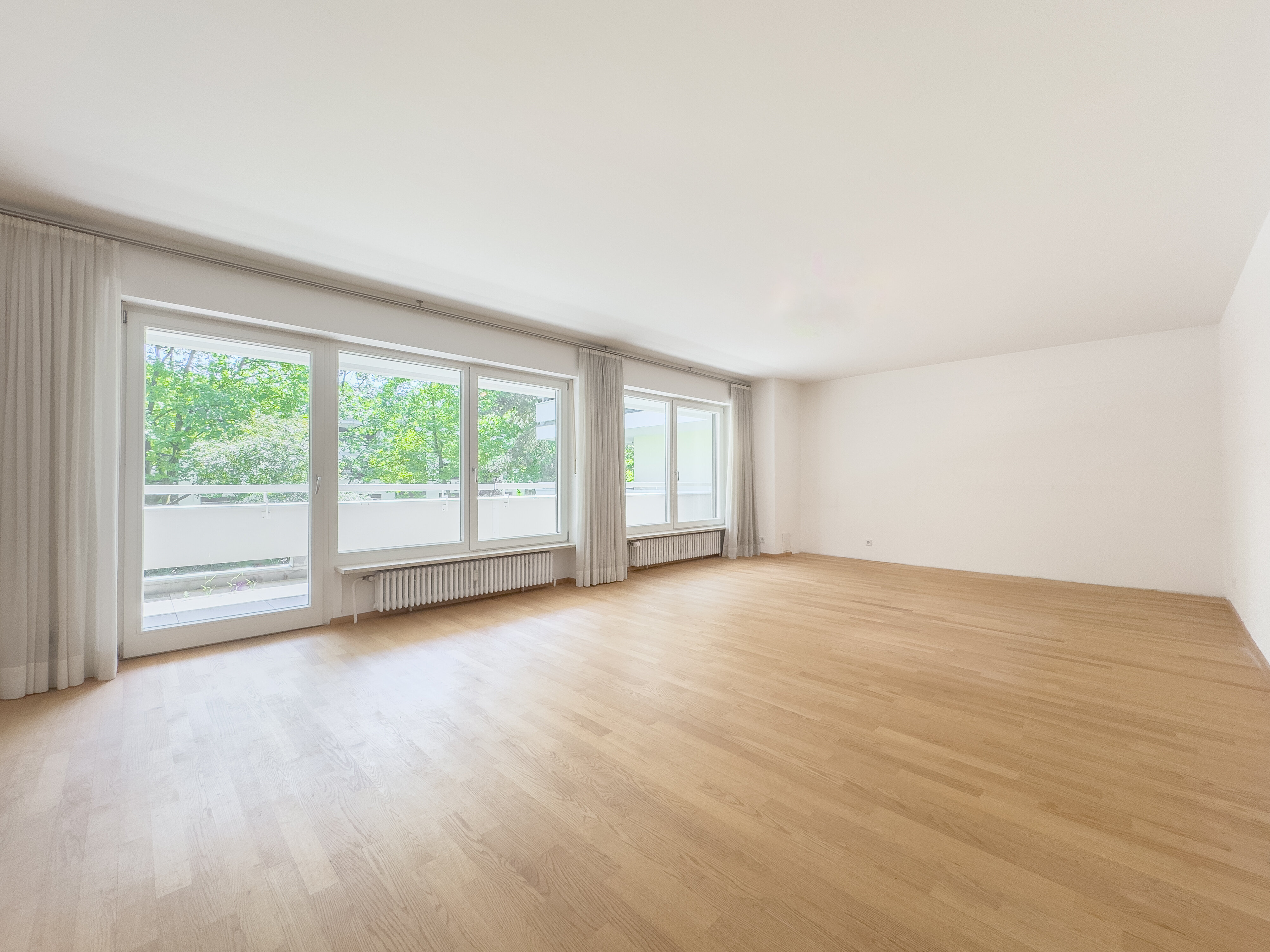 Wohnung zur Miete 2.350 € 3,5 Zimmer 117 m²<br/>Wohnfläche 1.<br/>Geschoss Thalkirchen München 81479