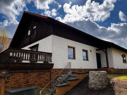 Mehrfamilienhaus zum Kauf provisionsfrei 599.000 € 6,5 Zimmer 162,5 m² 837 m² Grundstück frei ab sofort Greimersdorf Cadolzburg 90556