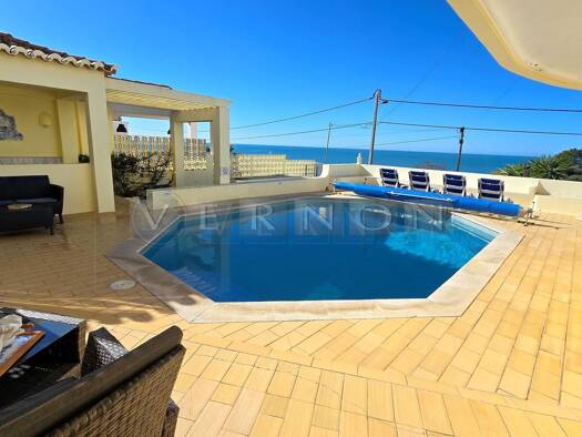 Einfamilienhaus zum Kauf 1.750.000 € 5 Zimmer 324 m² 653 m² Grundstück Lagoa e Carvoeiro