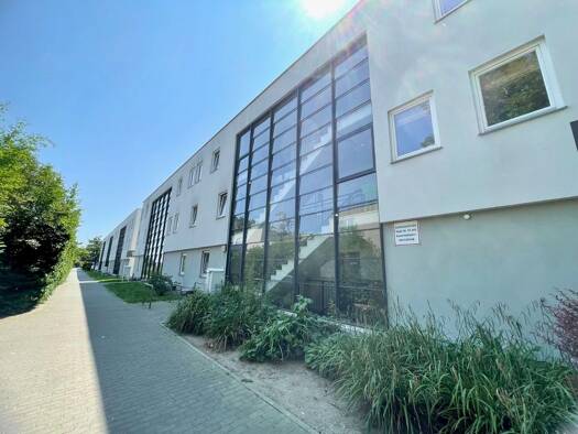 Wohnung zur Miete 645 € 2 Zimmer 58,8 m² 1. Geschoss frei ab 01.09.2026 Straße 50 43 Karow Pankow 13125