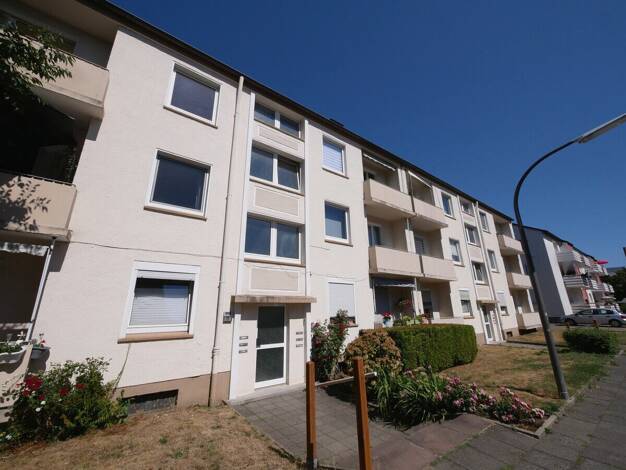 Wohnung zur Miete 472 € 3,5 Zimmer 67,5 m² 2. Geschoss frei ab 01.09.2026 Douaistraße 11 Ost Recklinghausen 45665
