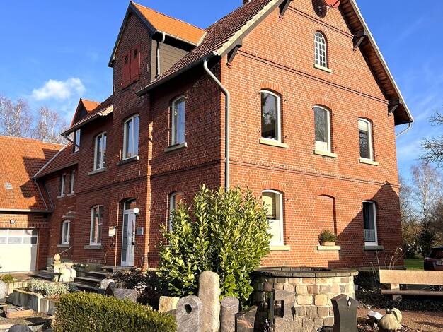 Haus zum Kauf 995.000 € 10 Zimmer 313 m² 10.360 m² Grundstück frei ab sofort Soest 59494