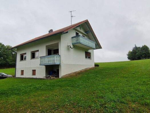 Einfamilienhaus zum Kauf 198.000 € 5 Zimmer 115 m² 1.501 m² Grundstück frei ab sofort Reinhardschlag Spiegelau 94518