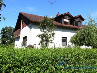 Mehrfamilienhaus zum Kauf 289.000 € 8 Zimmer 190 m² 613 m² Grundstück Roßbach Roßbach 94439
