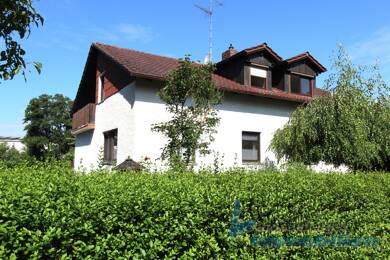 Mehrfamilienhaus zum Kauf 289.000 € 8 Zimmer 190 m² 613 m² Grundstück Roßbach Roßbach 94439