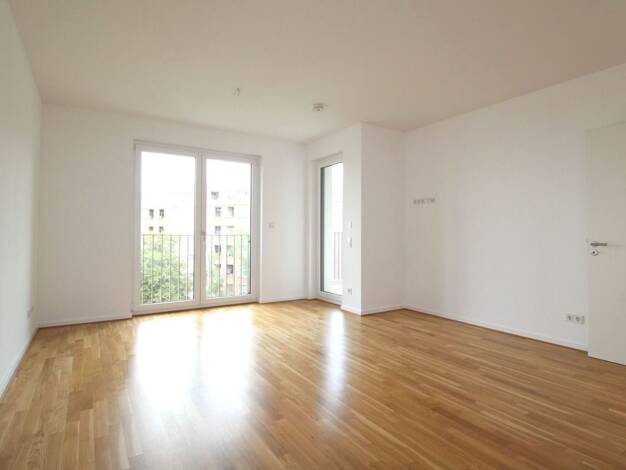 Wohnung zur Miete 1.389 € 4 Zimmer 94 m² 4. Geschoss frei ab 15.09.2026 Hamburger Straße 11 Eutritzsch Nord 04129