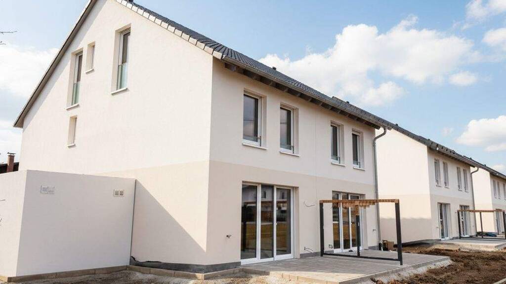 Doppelhaushälfte zum Kauf - Erstbezug provisionsfrei 499.900 € 5,5 Zimmer 135 m² 296 m² Grundstück Bienenweg - Au Illertissen / Au 89257