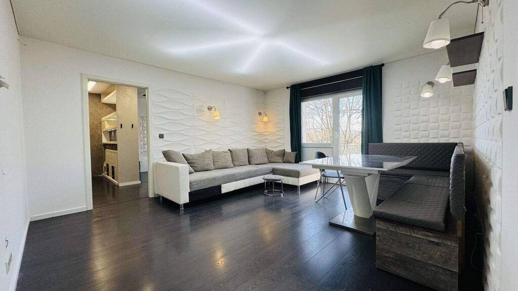 Wohnung zum Kauf 248.000 € 2,5 Zimmer 54 m² 2. Geschoss Eglosheim Ludwigsburg 71634