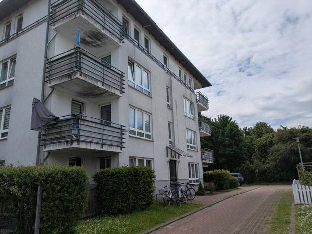 Wohnung zur Miete 658 € 3 Zimmer 74,8 m² 1. Geschoss frei ab 13.06.2025 Ostlandring 43 Burgdorf - Südost Burgdorf 31303